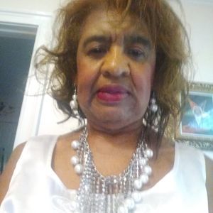 Meet your Posher, Caroline